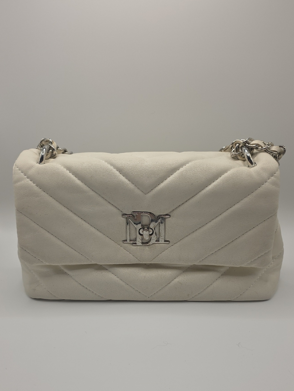 Badgley Mischka Quilted Shoulder Bag in Off-White with Silver Hardware